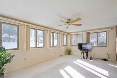 5513 Claytonia Dr, Bethel Park, PA 15102 - Photo 17