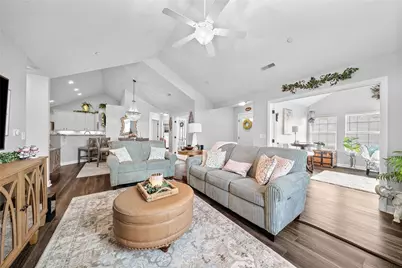 307 Spring Valley Drive, Jackson Township, PA 16063 - Photo 11