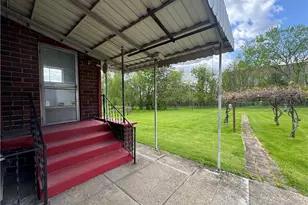 1111 Crowe St, Shenango Township, PA 16101 - Photo 31