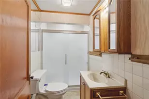 1111 Crowe St, Shenango Township, PA 16101 - Photo 19