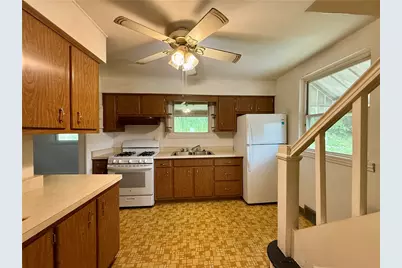 508 Spruce Alley, Glassport, PA 15045 - Photo 5