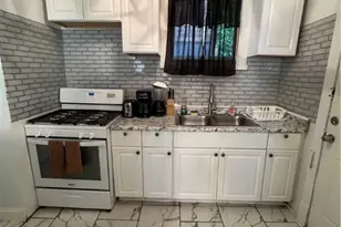 2027 Chalfant St, Pittsburgh, PA 15221 - Photo 9