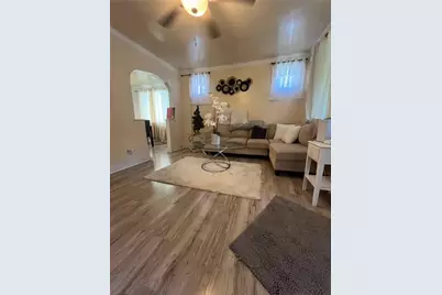 2027 Chalfant St, Pittsburgh, PA 15221 - Photo 5