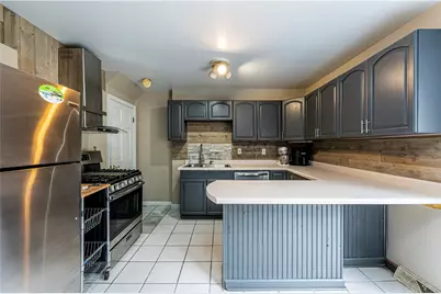 384 Northgate Dr #T, Washington Township, PA 15613 - Photo 9