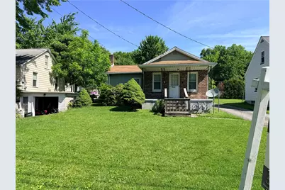 2179 Woodbine Dr, Hermitage, PA 16148 - Photo 3