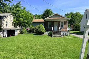 2179 Woodbine Dr, Hermitage, PA 16148 - Photo 3