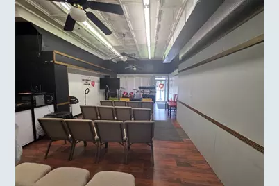 105 N Mill Street, New Castle, PA 16101 - Photo 1