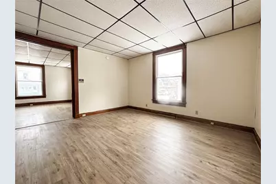 329 Park Ave #1, New Castle, PA 16101 - Photo 5