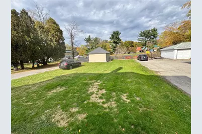 329 Park Ave #1, New Castle, PA 16101 - Photo 17