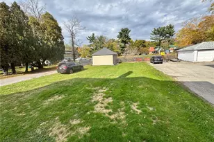 329 Park Ave, New Castle, PA 16101 - Photo 17