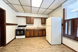 329 Park Ave, New Castle, PA 16101 - Photo 9