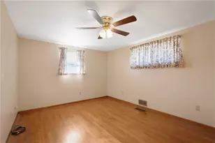 2515 Beverly Dr, Washington, PA 15301 - Photo 21