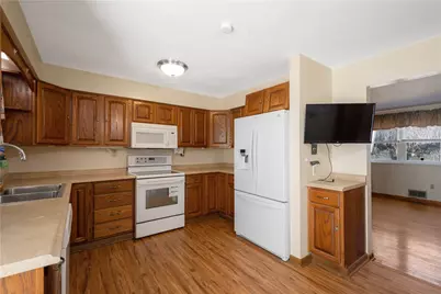 2515 Beverly Dr, Washington, PA 15301 - Photo 9