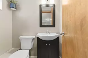 301 Amity Rd, Ross Twp, PA 15116 - Photo 19