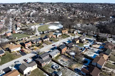 444 Bartola St, Scott Township, PA 15243 - Photo 31