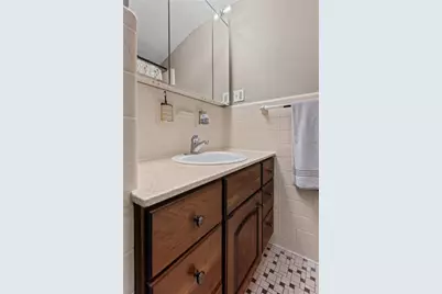 444 Bartola St, Scott Township, PA 15243 - Photo 23