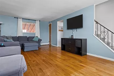 444 Bartola St, Scott Township, PA 15243 - Photo 3