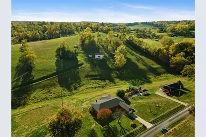 9 Banahasky Ln, Finleyville, PA 15332 - Photo 3