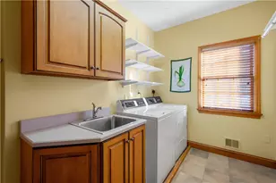 1413 Deepwood Dr, Pittsburgh, PA 15241 - Photo 35