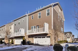 608 Amarth Ln, Cranberry Township, PA 16066 - Photo 3