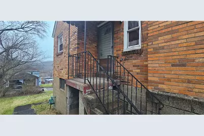 4600 3rd St, Versailles Boro, PA 15132 - Photo 9