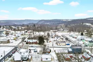 203 Navy St, Perryopolis, PA 15473 - Photo 23