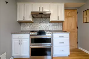 50 Philander St, Pittsburgh, PA 15218 - Photo 9