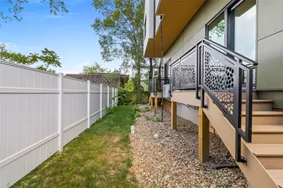 4826 Chatsworth Ave, Pittsburgh, PA 15207 - Photo 7