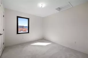 4826 Chatsworth Ave, Pittsburgh, PA 15207 - Photo 13