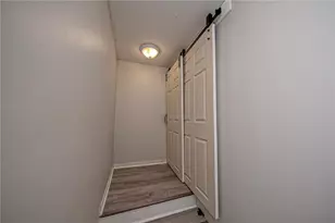 2336 Sidney St, Pittsburgh, PA 15203 - Photo 15