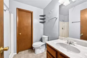 235 Shady Ln, Hempfield Township, PA 15601 - Photo 9