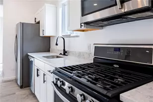 5934 Curry Rd, South Park, PA 15236 - Photo 9