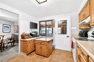 97 Prestwick Dr, Greensburg, PA 15601 - Photo 7