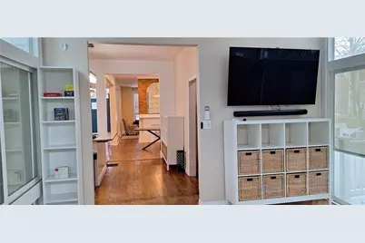 548 S Graham, Pittsburgh, PA 15232 - Photo 17