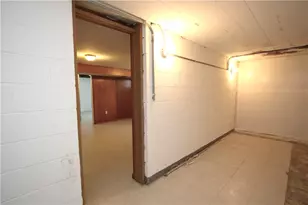 172 Maryal Dr, Pittsburgh, PA 15236 - Photo 27