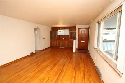 172 Maryal  Drive, Pittsburgh, PA 15236 - Photo 5