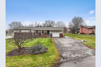 115 Briarcliff Dr, Chippewa Township, PA 15010 - Photo 1