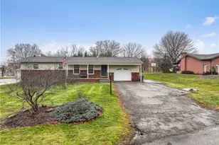 115 Briarcliff Dr, Chippewa Township, PA 15010 - Photo 1