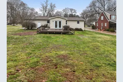 115 Briarcliff Dr, Chippewa Township, PA 15010 - Photo 7