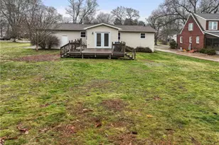 115 Briarcliff Dr, Chippewa Township, PA 15010 - Photo 7