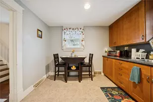 414 Guy St, Jeannette, PA 15644 - Photo 9