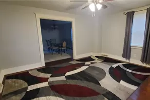 414 Guy St, Jeannette, PA 15644 - Photo 37