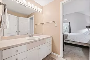 2671 Hunters Point Dr, Pittsburgh, PA 15090 - Photo 27