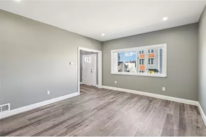 5256 Wickliff Street, Pittsburgh, PA 15201 - Photo 9