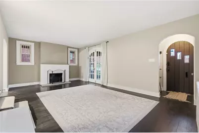 359 Pennsylvania Ave, Oakmont, PA 15139 - Photo 7