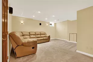 774 Vernon Dr, Rostraver, PA 15012 - Photo 31