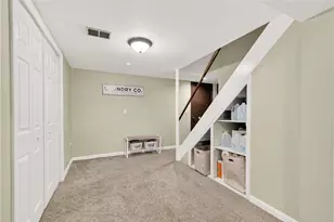 269 Kinvara Dr, Ross Twp, PA 15237 - Photo 37