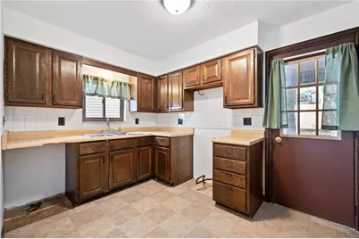 367 Center Ave, Pittsburgh, PA 15229 - Photo 3