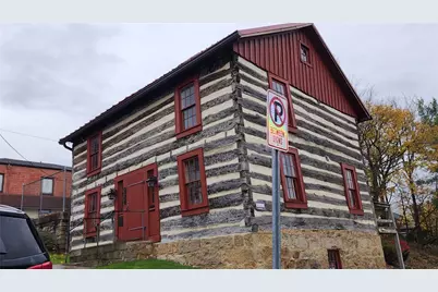 209 W Diamond St, Butler, PA 16001 - Photo 1