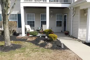 2105 Lenox Dr, Bethel Park, PA 15102 - Photo 1